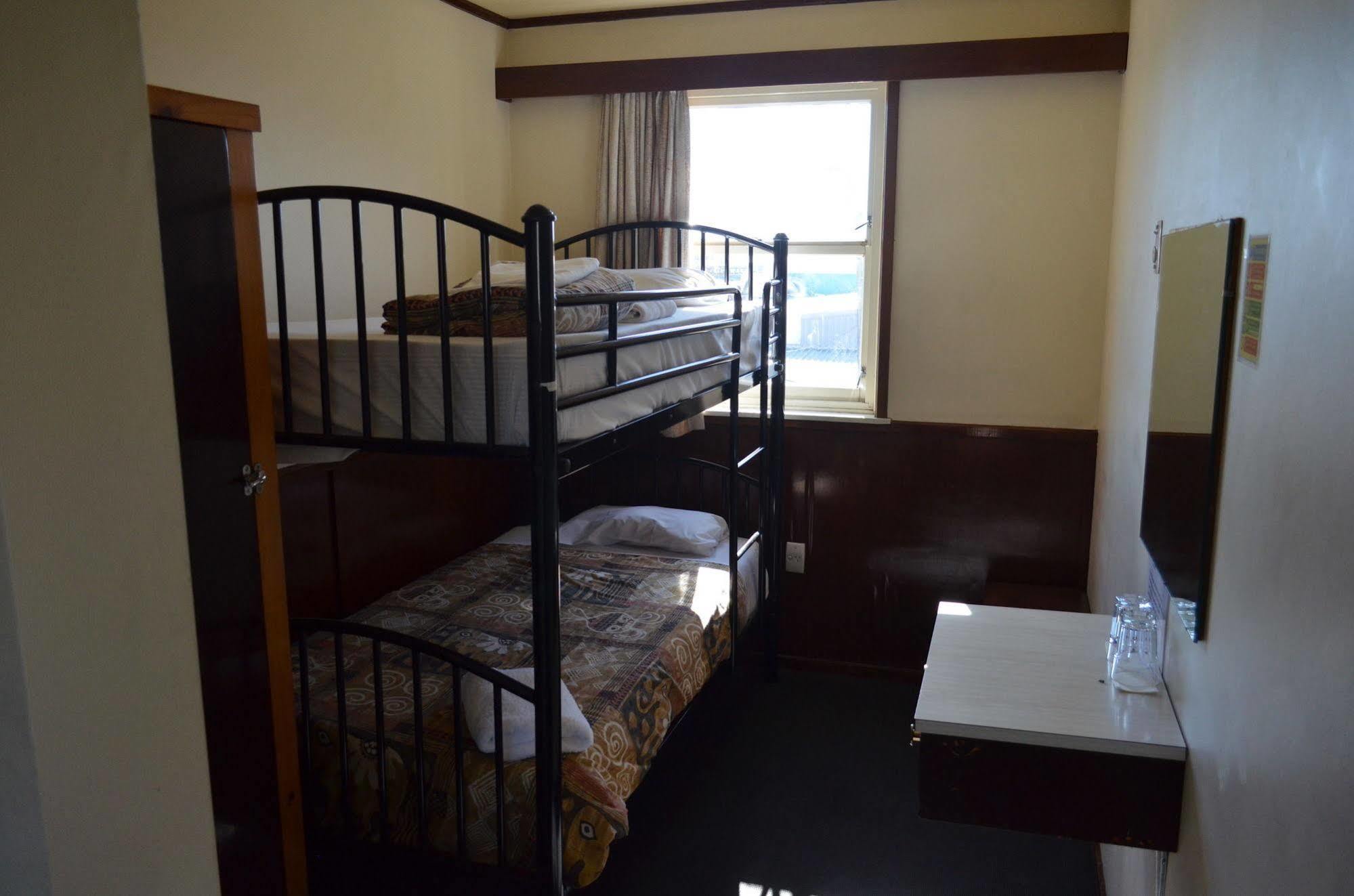 Wakatu Hotel Нелсън Екстериор снимка